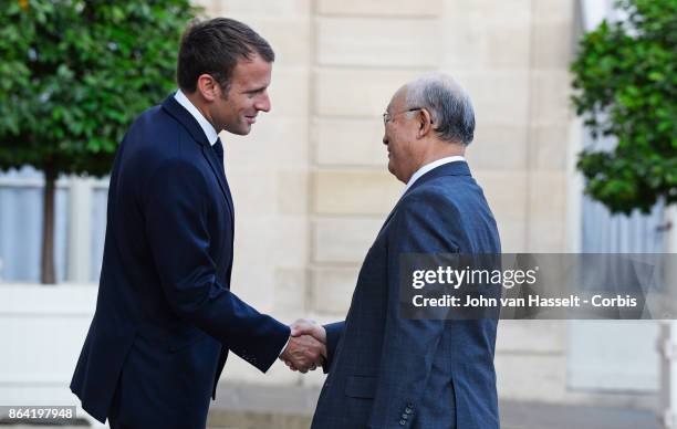 French President Emmanuel Macron meets Yukiya Amano, Director General of the International Atomic Energy Agency, the IAEA on October 19, 2017 in...