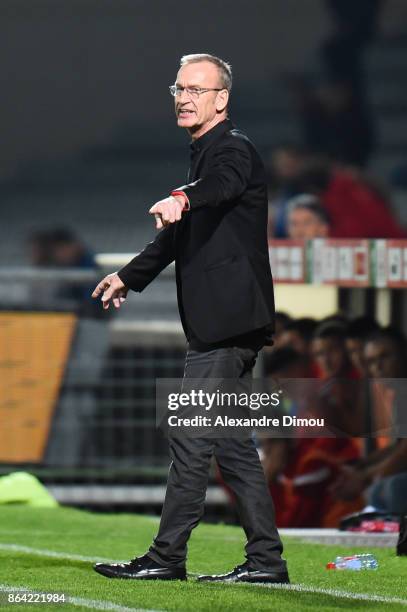 Jean Marc Furlan Coach of Brest during the Ligue 2 match between Nimes Olympique and Stade Brestois at on October 20, 2017 in Nimes, France.