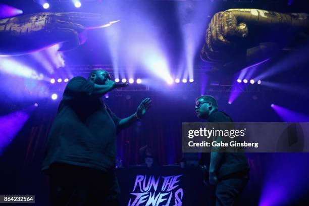 Rapper Killer Mike, Trakstar the DJ and rapper El-P of Run the Jewels perform at Brooklyn Bowl Las Vegas on October 20, 2017 in Las Vegas, Nevada.