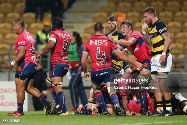 Tasman players celebrate after the final whistle during the Mitre 10 Cup Semi Final match between Taranaki and Tasman at Yarrow Stadium on October...