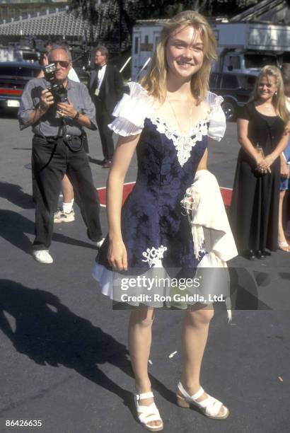 Actress Ariana Richards attends the 31st Annual Academy of Country Music Awards on April 24, 1996 at Universal Studios in Universal City, California.