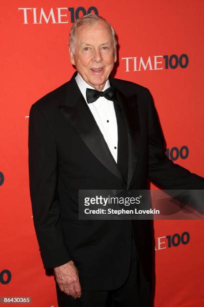 Boone Pickens attends Time's 100 Most Influential People in the World Gala at the Frederick P. Rose Hall at Jazz at Lincoln Center on May 5, 2009 in...