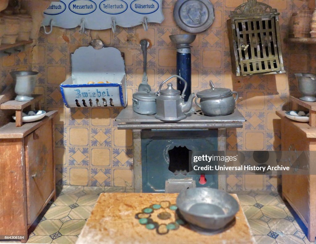 Kitchen from a German, Gottschalk, Dolls House.