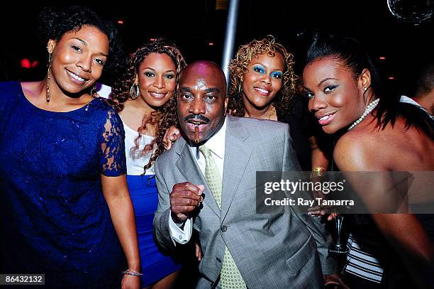 Actors Erica Chamblee, director Lindsay Christian, Clifton Powell, Olani Jones, and Soblu executive Tannesha Gordon attend the "Jazz In The Diamond...