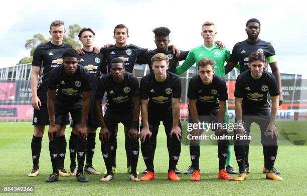 Manchester United FC players pose for a team photo before the start of the UEFA Youth League match between SL Benfica and Manchester United FC at...