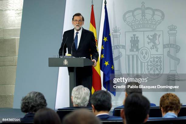 Spanish Prime Minister Mariano Rajoy speaks during a press conference after an extraordinary cabinet meeting at Moncloa Palace on October 21, 2017 in...