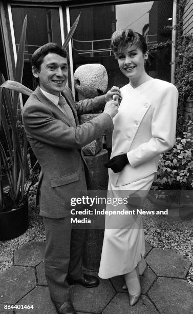 Minister of State at the Department of Industry and Commerce Richard Bruton pictured with models at the Irish Fashion Group Spring/Summer Collection...