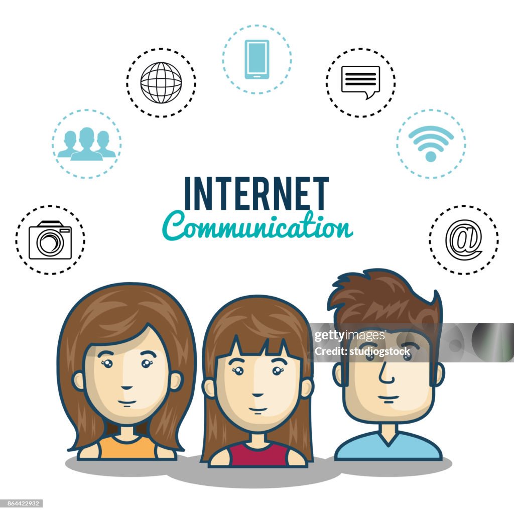 Gráfico De Los Medios De Comunicación De Internet De Personas De Dibujos  Animados Ilustración de stock - Getty Images