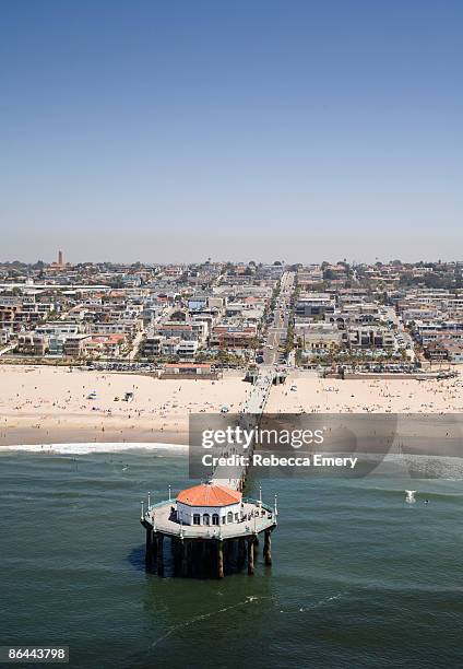 manhattan beach pier, california, usa - manhattan beach stock pictures, royalty-free photos & images