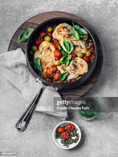 chicken stew - chicken breast stock pictures, royalty-free photos & images