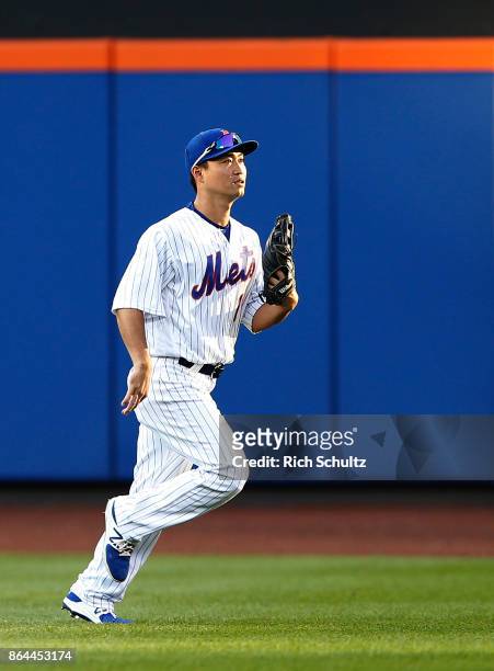 Norichika Aoki of the New York Mets in action during the first game of a double header against the Atlanta Braves at Citi Field on September 25, 2017...