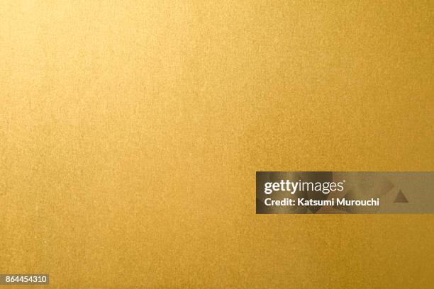 gold paper texture background - carta stagnola foto e immagini stock