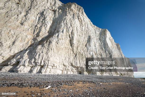 chalk cliffs, beachy head - chert fotografías e imágenes de stock