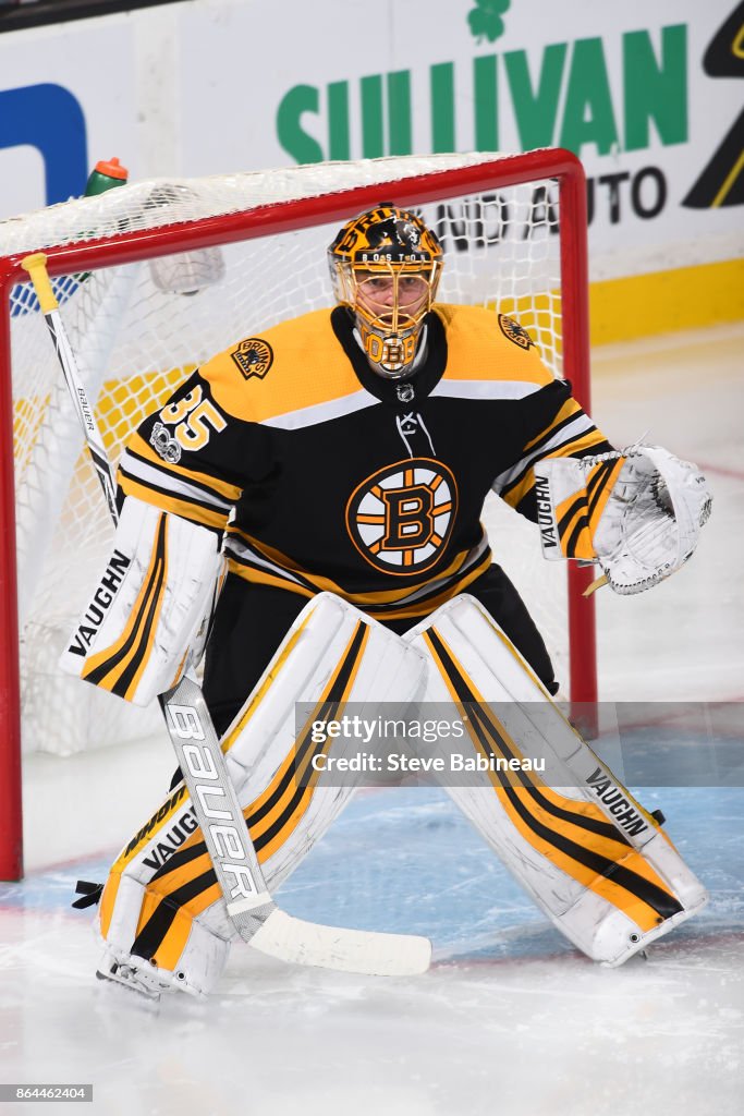 Vancouver Canucks v Boston Bruins