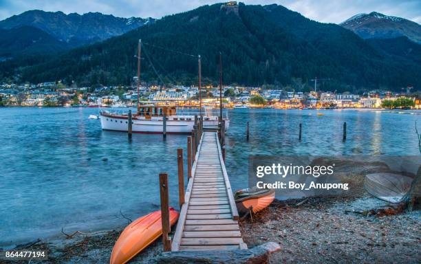 the scenery view of queenstown waterfront view from queenstown gardens. - queenstown stock-fotos und bilder