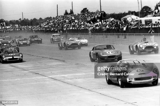 Pedro Rodriguez, Graham Hill, Dave MacDonald, Ferrari 330P, Shelby Cobra Daytona Coupe, 12 Hours of Sebring, Sebring, 21 March 1964.