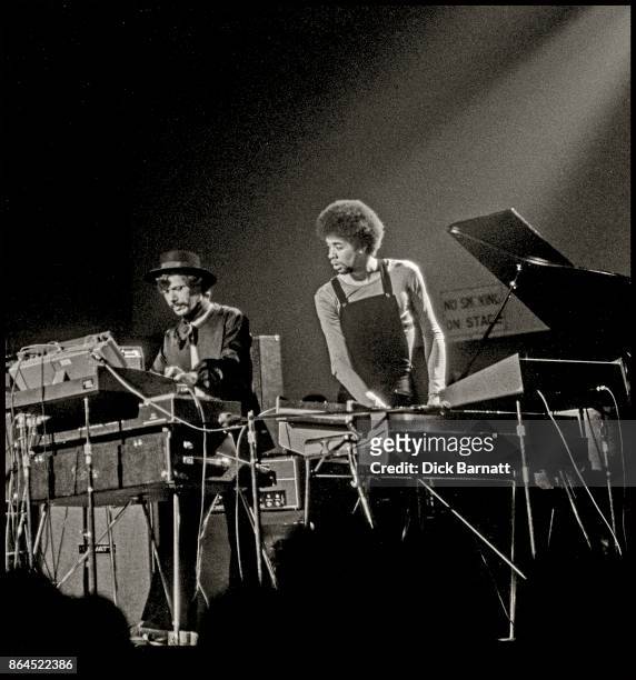 Chick Corea and Stanley Clarke of Return To Forever performing on stage at the New Victoria Theatre in London, 4th May 1976.