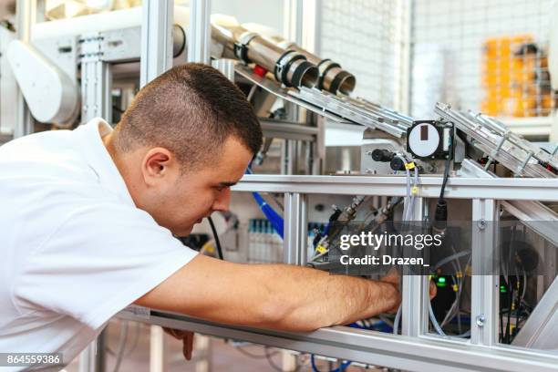 172 Installing New Software Stock Photos, High-Res Pictures, and Images ...