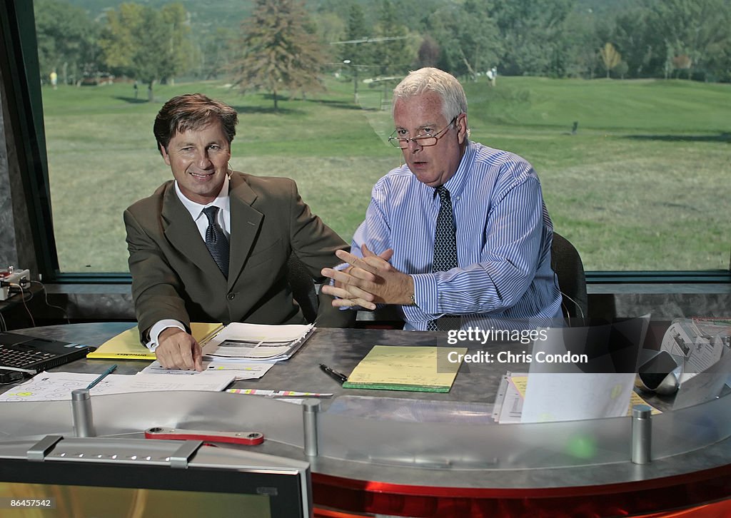 Brandel Chamblee and Jim Kelly rehearse for the Golf Channel