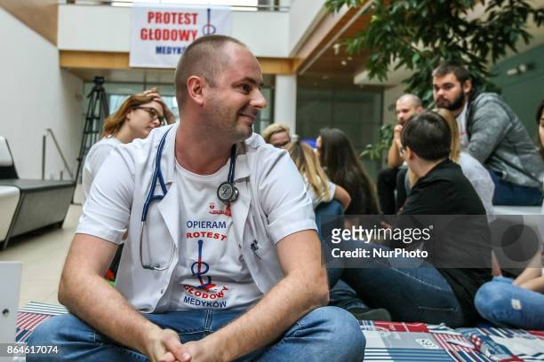 Doctors during the hunger strike are seen in Gdansk, Poland on 21 October 2017 Dozen resident doctors in Gdansk joined to growing around the Poland...