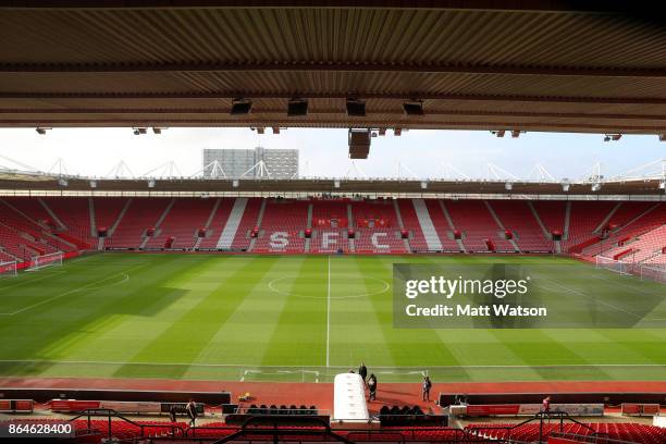 General view during the Premier League match between Southampton and West Bromwich Albion at St Mary's Stadium on October 21, 2017 in Southampton,...