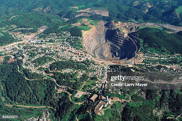 Graphite Minee Graphite Mining Photos and Premium High Res Pictures - Getty Images