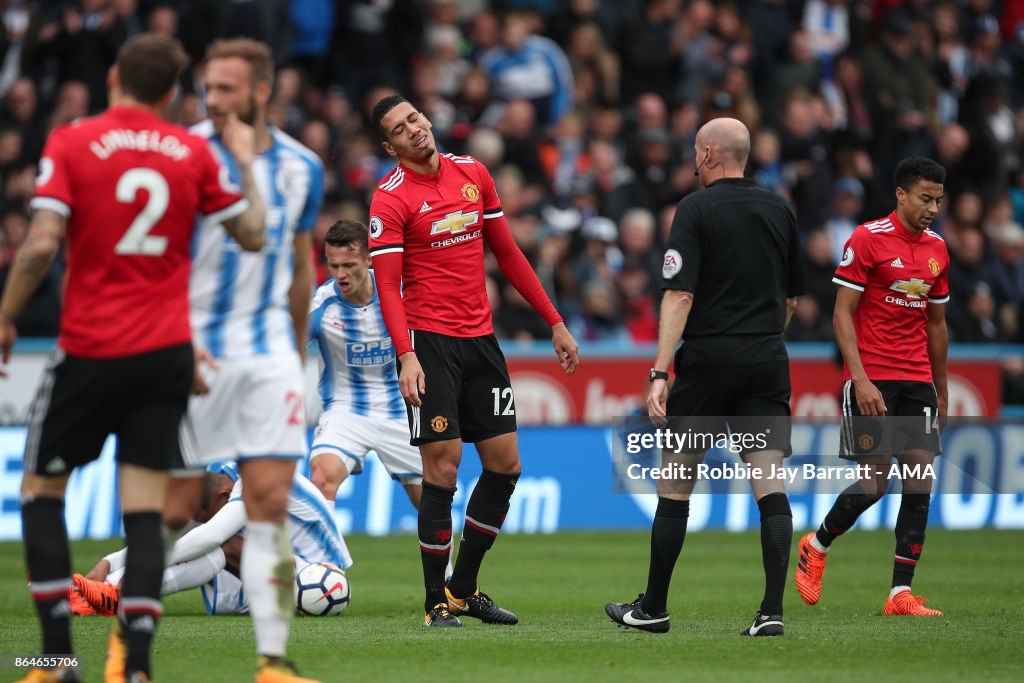 Huddersfield Town v Manchester United - Premier League