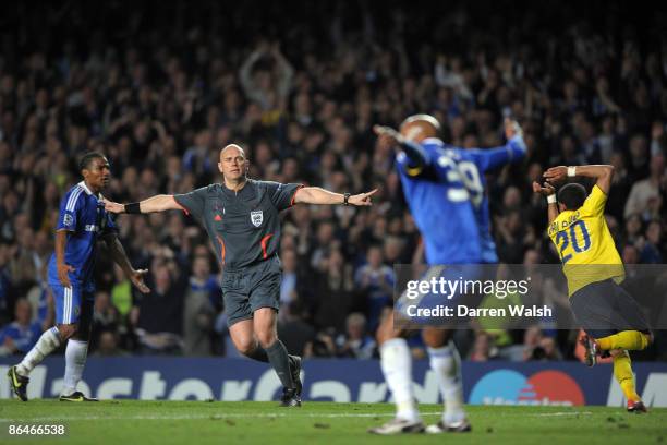 Nicolas Anelka of Chelsea reacts after referee Tom Henning Ovrebo makes a decistion during the UEFA Champions League Semi Final Second Leg match...