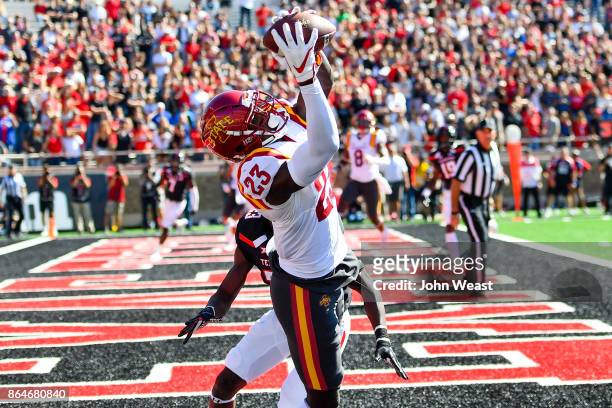 David Montgomery of the Iowa State Cyclones makes the catch for a touchdown during the game against the Texas Tech Red Raiders on October 21, 2017 at...