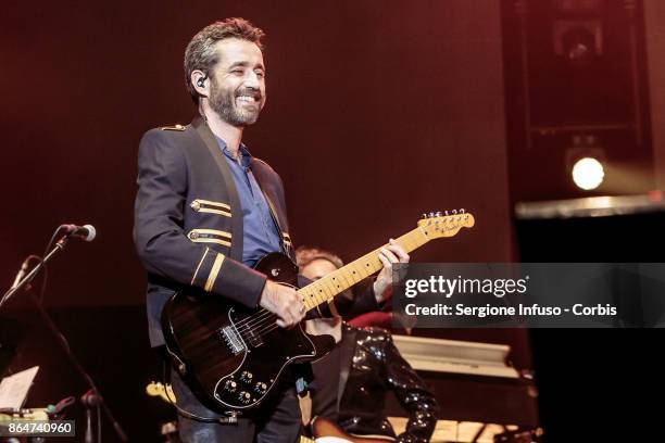 Italian singer-songwriter and musician Daniele Silvestri performs on stage on October 21, 2017 in Milan, Italy.