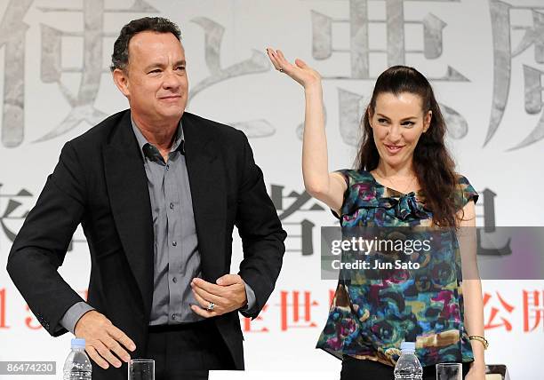 Actor Tom Hanks and actress Ayelet Zurer attend the 'Angels & Demons' press conference at Imperial Hotel Tokyo on May 7, 2009 in Tokyo, Japan. The...