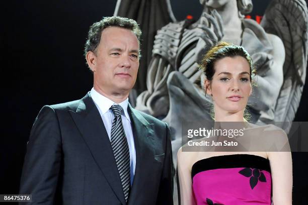 Actor Tom Hanks and actress Ayelet Zurer attend the "Angels & Demons" Japan Premiere at Marunouchi Building on May 7, 2009 in Tokyo, Japan. The film...