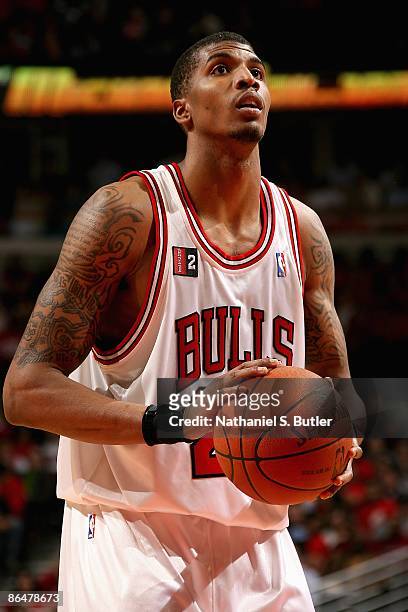 Tyrus Thomas of the Chicago Bulls shoots a free throw in Game Six of the Eastern Conference Quarterfinals against the Boston Celtics during the 2009...