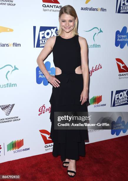 Actress Emilie de Ravin arrives at the 6th Annual Australians in Film Awards & Benefit Dinner at NeueHouse Hollywood on October 18, 2017 in Los...