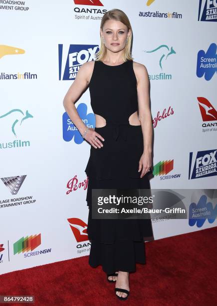 Actress Emilie de Ravin arrives at the 6th Annual Australians in Film Awards & Benefit Dinner at NeueHouse Hollywood on October 18, 2017 in Los...