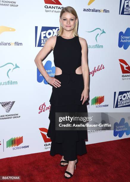 Actress Emilie de Ravin arrives at the 6th Annual Australians in Film Awards & Benefit Dinner at NeueHouse Hollywood on October 18, 2017 in Los...