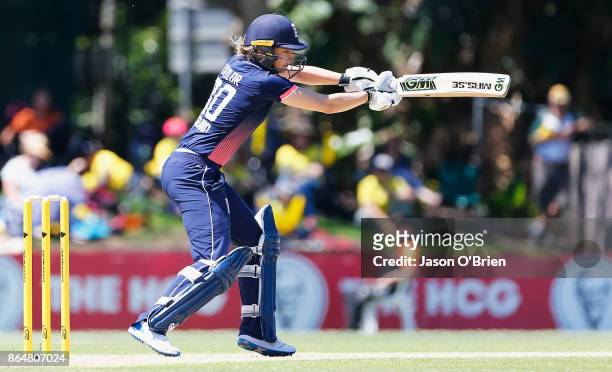 Sarah Taylor Cricket Photos and Premium High Res Pictures - Getty Images