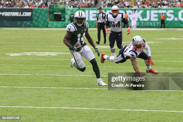 Wide Receiver Jeremy Kerley of the New York Jets scores a Touchdown in action against the New England Patriots during their game at MetLife Stadium...