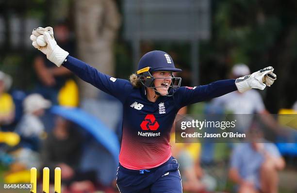 England's Sarah Taylor celebrates after running out Australia's Elyse Villani during the Women's One Day International between Australia and England...