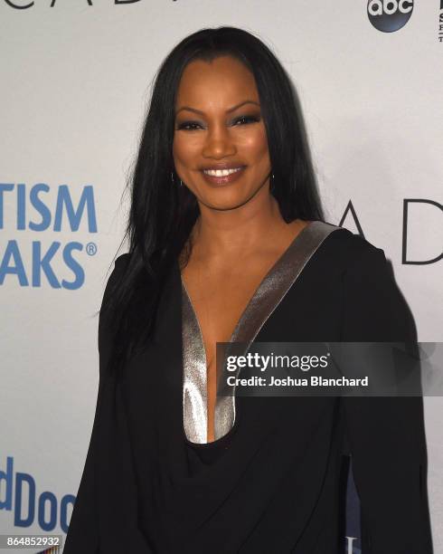 Garcelle Beauvais arrives at Autism Speaks, Into the Blue Gala on October 21, 2017 in Los Angeles, California.