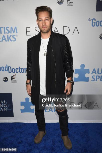 Splyce arrives at Autism Speaks, Into the Blue Gala on October 21, 2017 in Los Angeles, California.