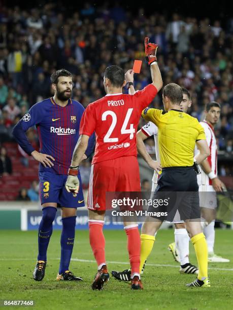 Gerard Pique of FC Barcelona, goalkeeper Silvio Proto of Olympiacos, referee William Collum, Sasa Zdjelar of Olympiacos, Alberto Botia of Olympiacos...