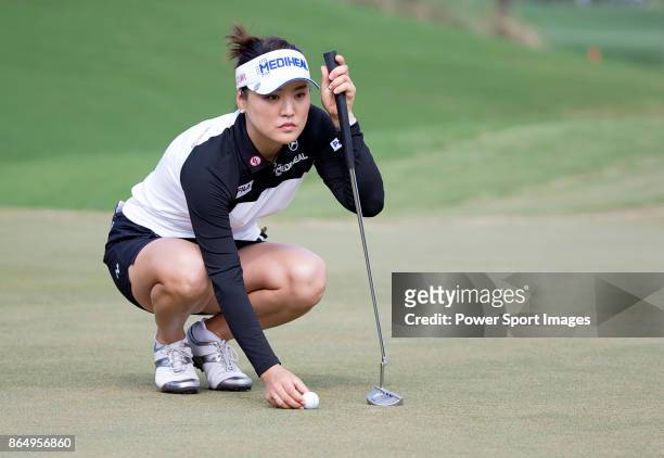 So Yeon Ryu of South Korea lines up a putt on the 16th green during day four of Swinging Skirts LPGA Taiwan Championship on October 22, 2017 in...