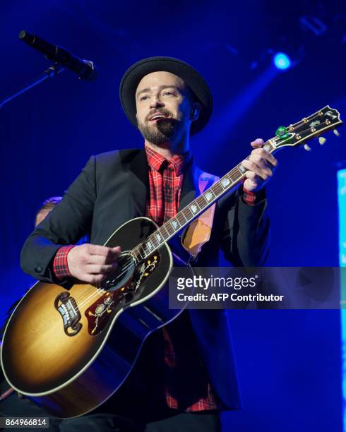 Justin Timberlake performs during the Formula 1 United States Grand Prix at Circuit of The Americas on October 21 in Austin, Texas. / AFP PHOTO /...
