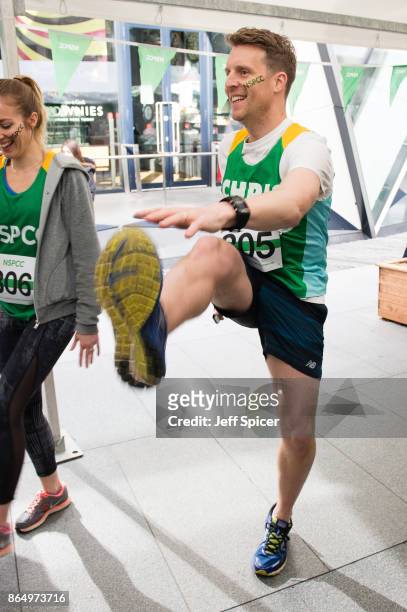 Chris Harper takes part in the Gherkin Challenge for the NSPCC at The Gherkin on October 22, 2017 in London, England.