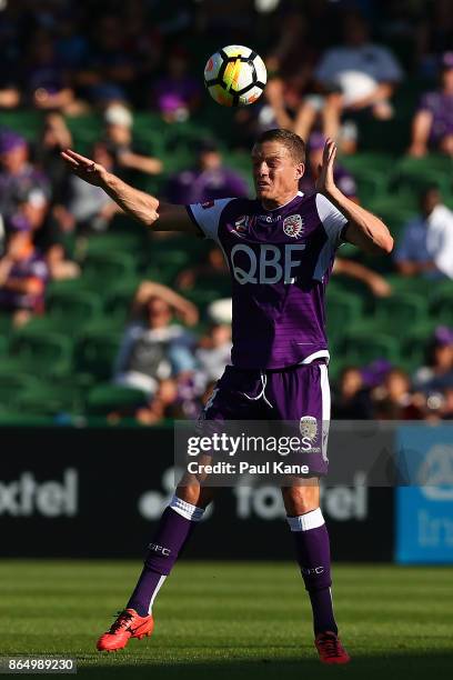 Shane Lowry of the Glory heads the ball during the round three A-League match between Perth Glory and the Central Coast Mariners at nib Stadium on...