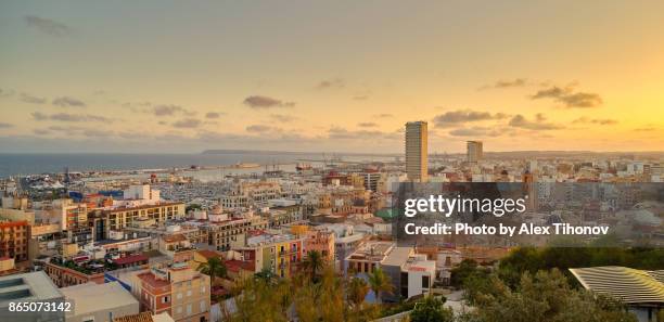 alicante - alicante fotografías e imágenes de stock