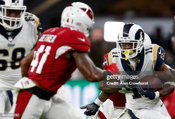 Tavon Austin of the Los Angeles Rams runs the ball against the Arizona Cardinals during the NFL match at Twickenham Stadium on October 22, 2017 in...