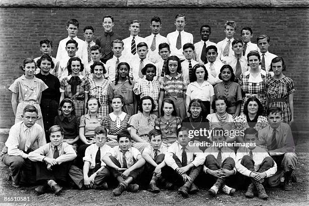 vintage class picture - school photo stockfoto's en -beelden