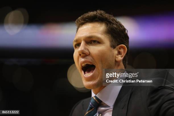 Head coach Luke Walton of the Los Angeles Lakers reacts during the NBA game against the Phoenix Suns at Talking Stick Resort Arena on October 20,...